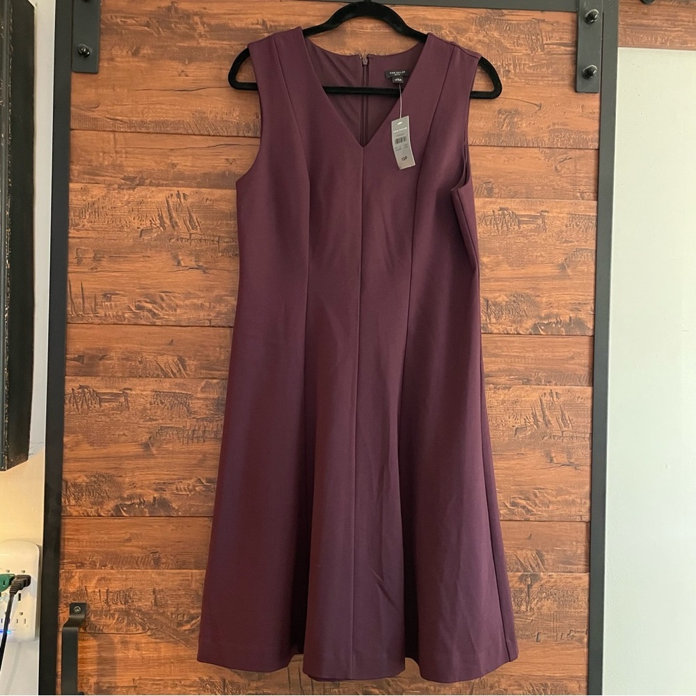 NWT ANN TAYLOR SLEEVELESS DRESS